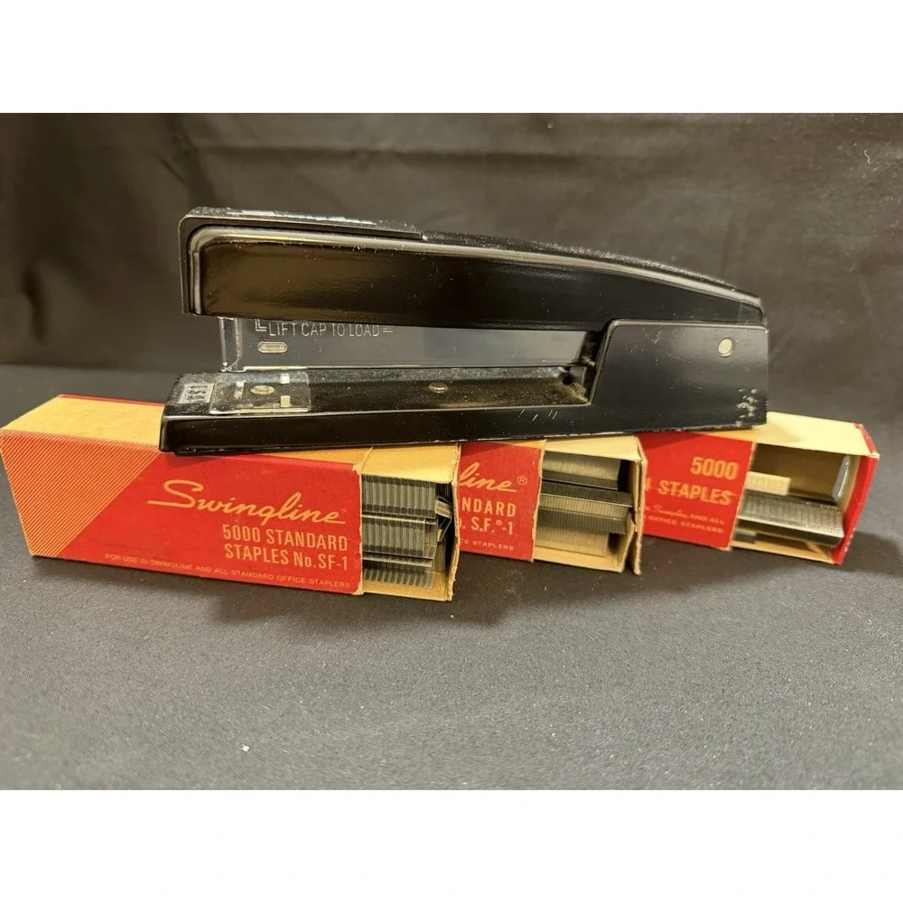Vintage Swingline 747 Classic Black Stapler Metal 20-25 Sheet SF1‎ USA Staples
